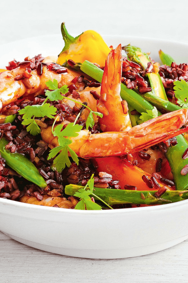 Black Rice, Prawn, and Asparagus Stir-Fry